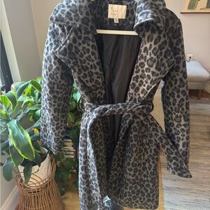 Gray Leopard Print Women's Coat